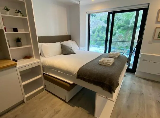Cp High Floor Luxury Studio