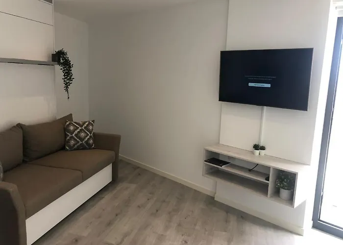 Cp High Floor Luxury Studio With Sea View