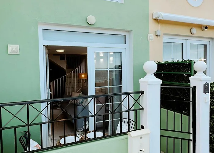 Unique Waterfront Duplex On The Mediterranean - Caleta, Catalan Bay